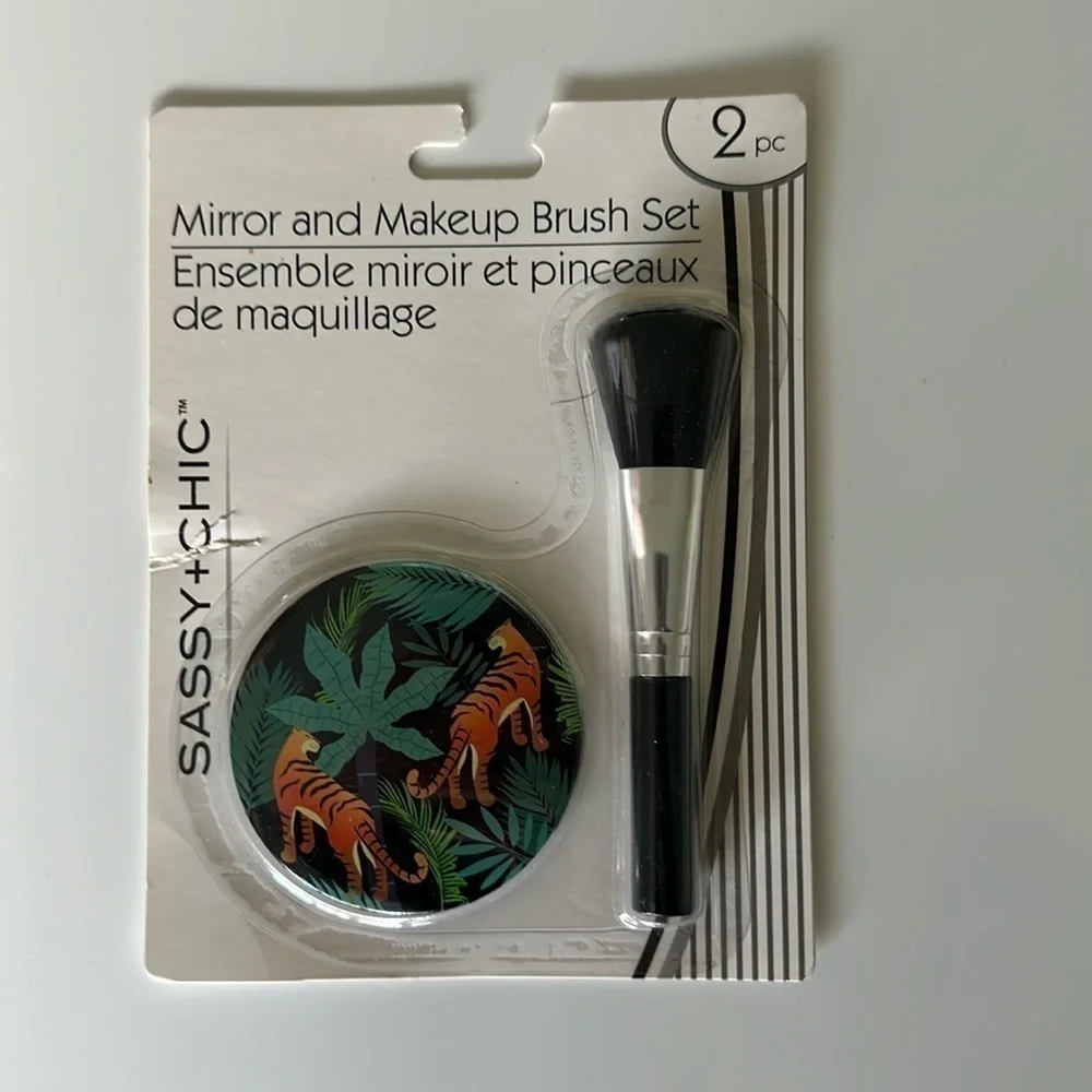 Mirror and makeup brush set